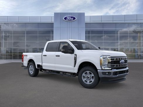 New 2026 Ford F250 4x4 Crew Cab Super Duty image 7