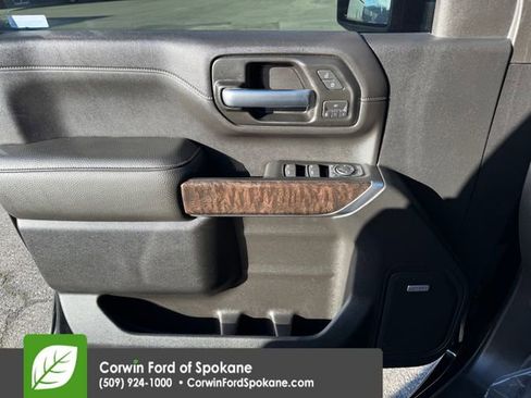 Used 2020 GMC Sierra 3500 Denali image 22