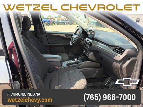 Used 2023 Ford Escape Active AWD/4WD image 19