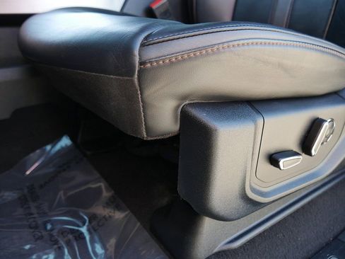 Used 2020 Ford F250 Platinum w/ FX4 Off-Road Package image 13