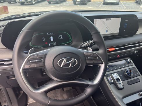 Used 2024 Hyundai Palisade SEL AWD/4WD image 14