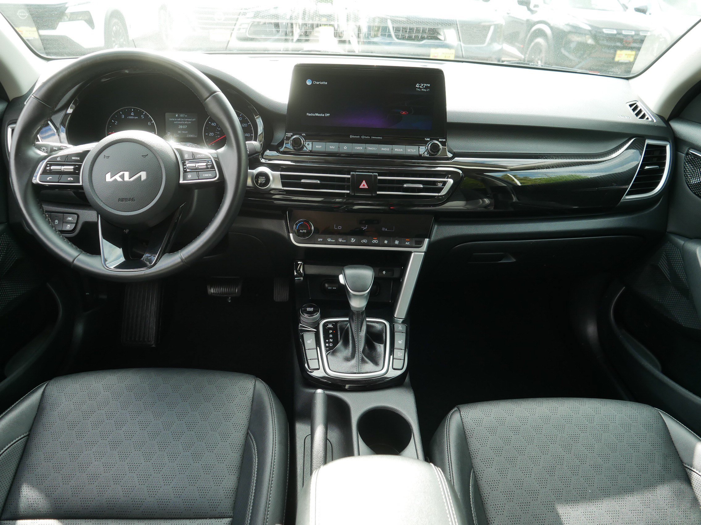 Used 2022 Kia Seltos EX AWD/4WD image 10
