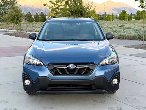 Used 2023 Subaru Crosstrek 2.5i Sport AWD/4WD image 2
