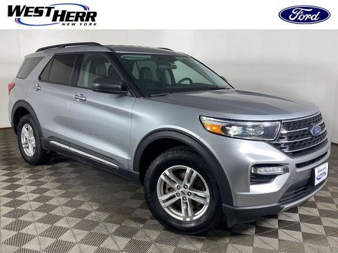 Used 2023 Ford Explorer XLT w/ Equipment Group 202A AWD/4WD image 1