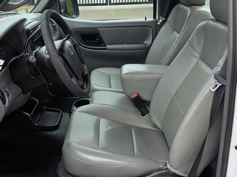 Used 2011 Ford Ranger XL image 8