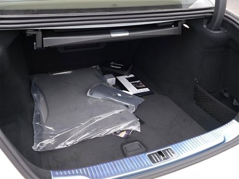 New 2025 Mercedes-Benz S 580 4MATIC Sedan image 32