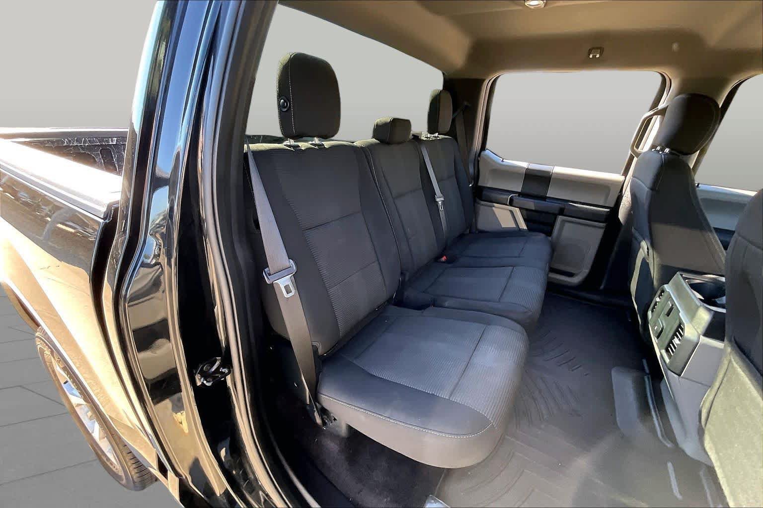 Used 2017 Ford F150 XL w/ Equipment Group 101A Mid AWD/4WD image 19