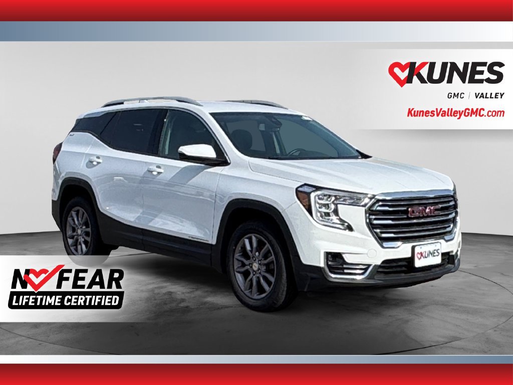 Used 2023 GMC Terrain SLT AWD/4WD image 1