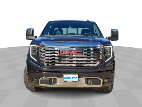 Used 2024 GMC Sierra 1500 Denali w/ Denali Reserve Package image 3