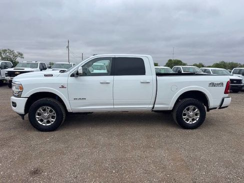 Used 2022 RAM 2500 Laramie AWD/4WD image 4