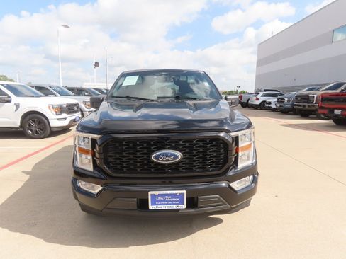 Certified 2021 Ford F150 XL w/ STX Appearance Package RWD image 4