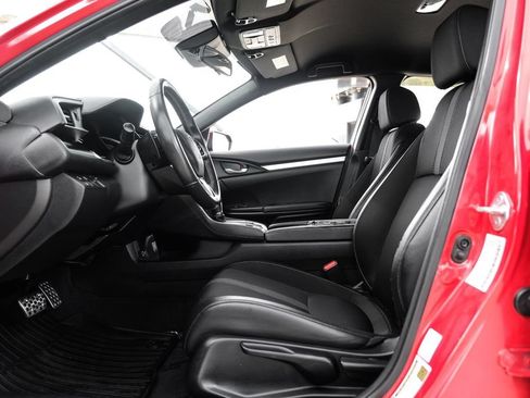 Used 2021 Honda Civic Sport image 4