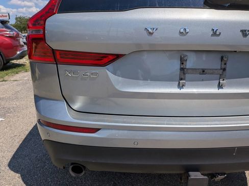 Used 2018 Volvo XC60 T6 Momentum w/ Convenience Package AWD/4WD image 20