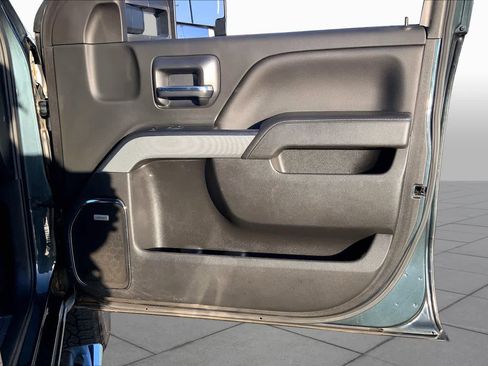 Used 2019 Chevrolet Silverado 2500 LTZ w/ Duramax Plus Package AWD/4WD image 21