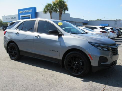 Used 2023 Chevrolet Equinox LS w/ Sport Edition FWD image 5