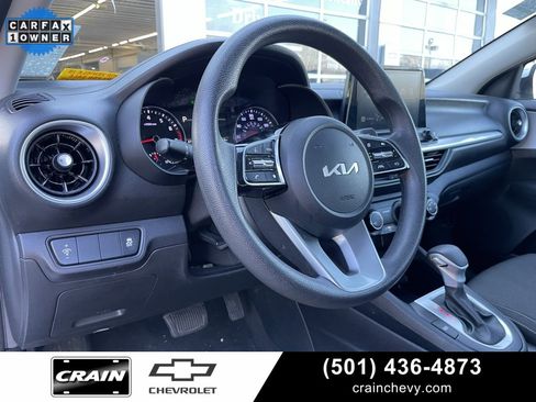 Used 2024 Kia Forte LXS image 9