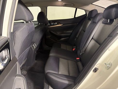 Used 2020 Nissan Maxima 3.5 S w/ Floor Mat Group image 32