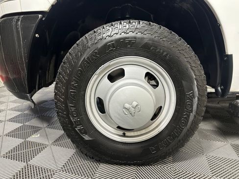 Used 2016 RAM 3500 Tradesman image 36