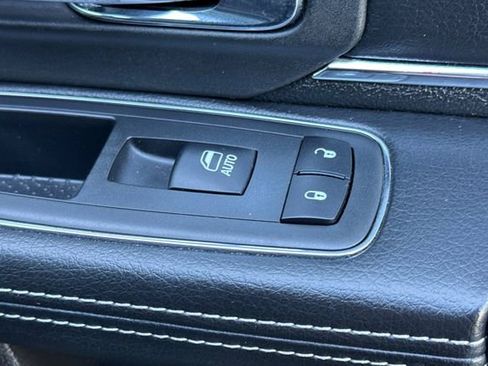 Used 2017 RAM 3500 Laramie AWD/4WD image 22