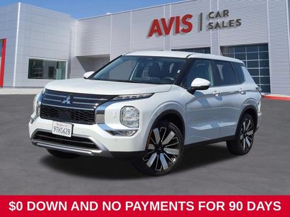 Used 2025 Mitsubishi Outlander SE