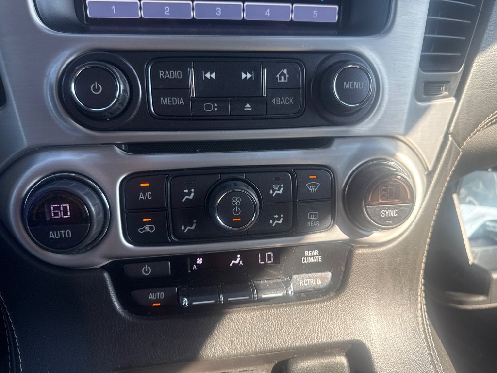 Used 2019 GMC Yukon SLE w/ SLE Value Package AWD/4WD image 34