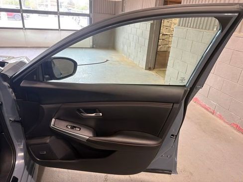 Certified 2024 Nissan Sentra SR w/ SR Premium Package FWD image 16