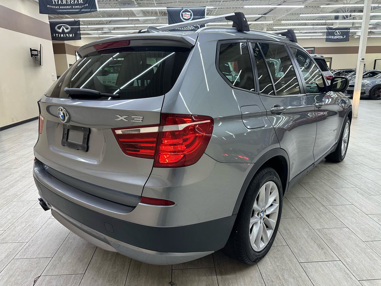 Used 2013 BMW X3 xDrive28i AWD/4WD image 7