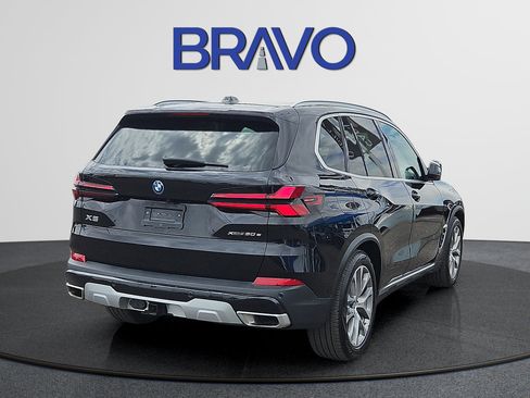 Used 2024 BMW X5 xDrive50e w/ Executive Package AWD/4WD image 4