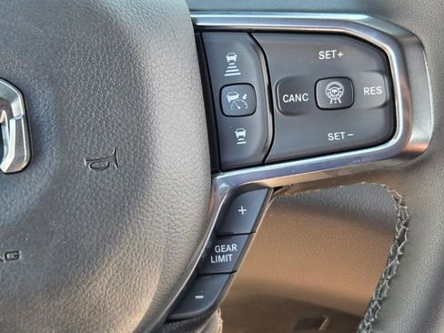 New 2026 RAM 1500 Laramie AWD/4WD image 14