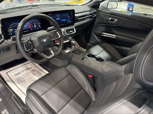 New 2025 Ford Mustang Premium image 14