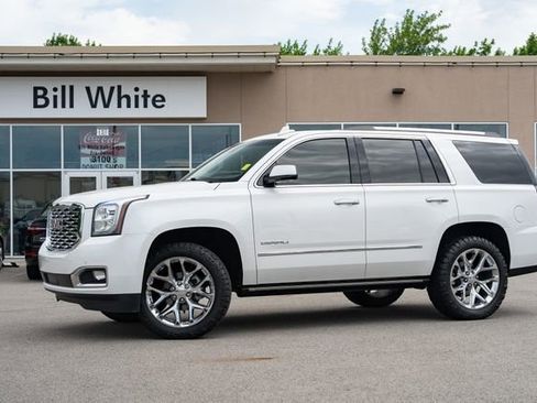 Used 2019 GMC Yukon Denali w/ Denali Ultimate Package AWD/4WD image 1