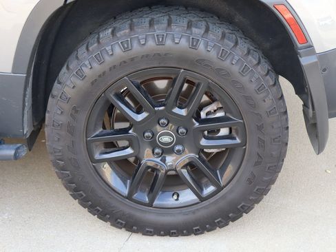 Used 2024 Land Rover Defender 130 S AWD/4WD image 30