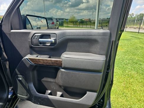 Used 2021 GMC Sierra 1500 Elevation w/ Preferred Package AWD/4WD image 29
