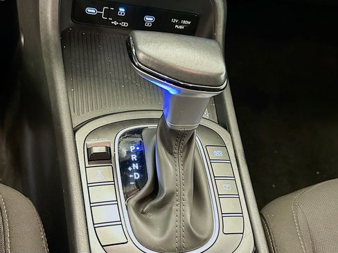 Used 2024 Hyundai Kona SEL image 25