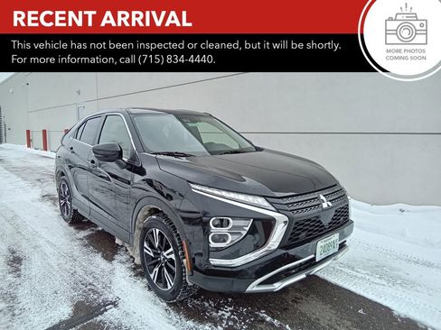 Used 2024 Mitsubishi Eclipse Cross SE image 1