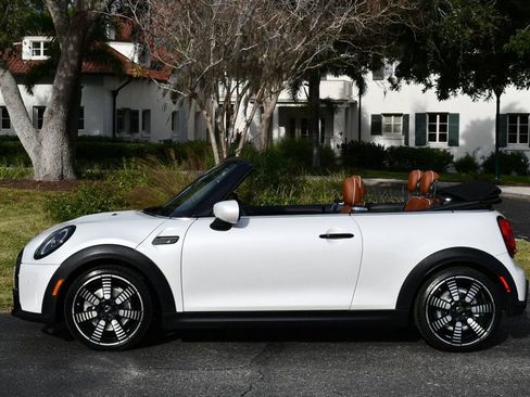 Used 2023 MINI Cooper S image 33