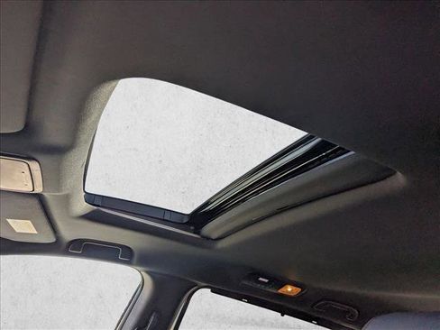 Used 2025 Honda Odyssey Sport-L image 16