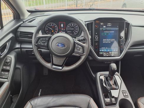 Certified 2025 Subaru Crosstrek 2.5i Limited w/ Crosstrek Mirror Package image 5