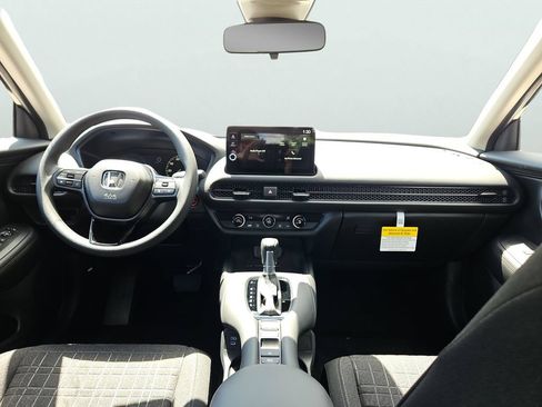 New 2027 Honda HR-V LX image 6