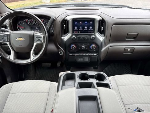 Used 2019 Chevrolet Silverado 1500 LT w/ All-Star Edition AWD/4WD image 30