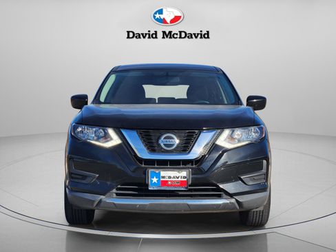 Used 2018 Nissan Rogue S image 8