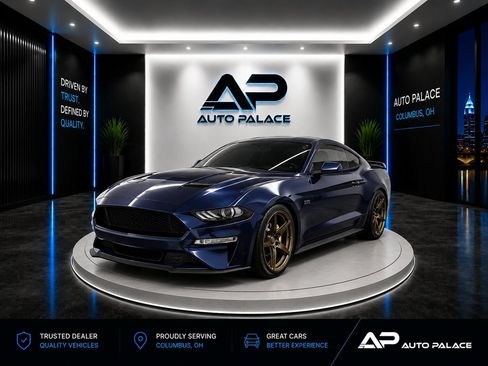 Used 2020 Ford Mustang GT Premium w/ Equipment Group 401A RWD image 1