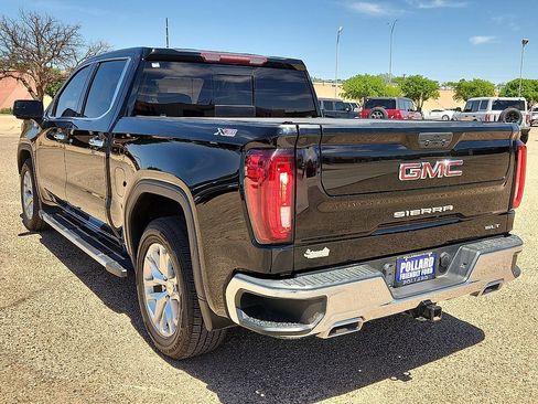 Used 2021 GMC Sierra 1500 SLT image 2