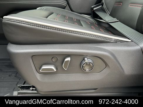 New 2026 GMC Yukon AT4 Ultimate image 24