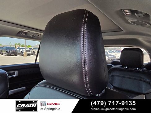 Used 2023 Ford Explorer XLT w/ Equipment Group 202A AWD/4WD image 22
