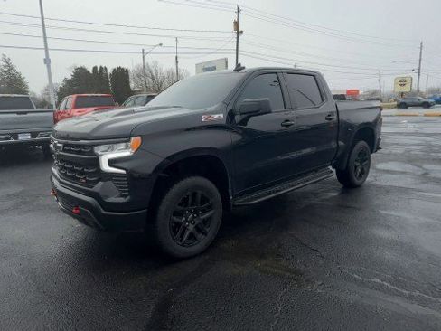 Used 2025 Chevrolet Silverado 1500 LT Trail Boss image 4