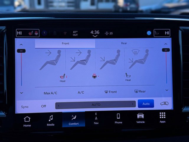 New 2026 Chrysler Pacifica Select AWD/4WD image 46