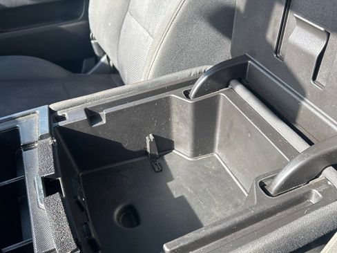 Used 2015 GMC Sierra 1500 SLE w/ SLE Value Package image 15