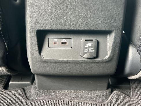 Certified 2024 Nissan Frontier SL AWD/4WD image 20