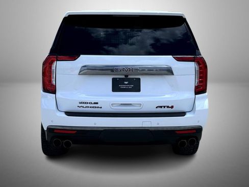 Used 2024 GMC Yukon AT4 w/ AT4 Premium Package AWD/4WD image 6